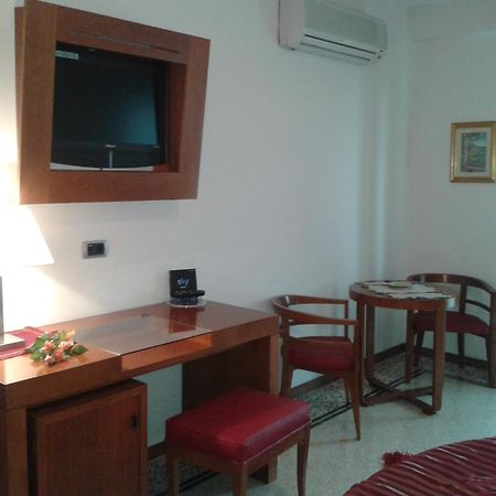 Hotel Nappo San Marzano sul Sarno 객실 사진