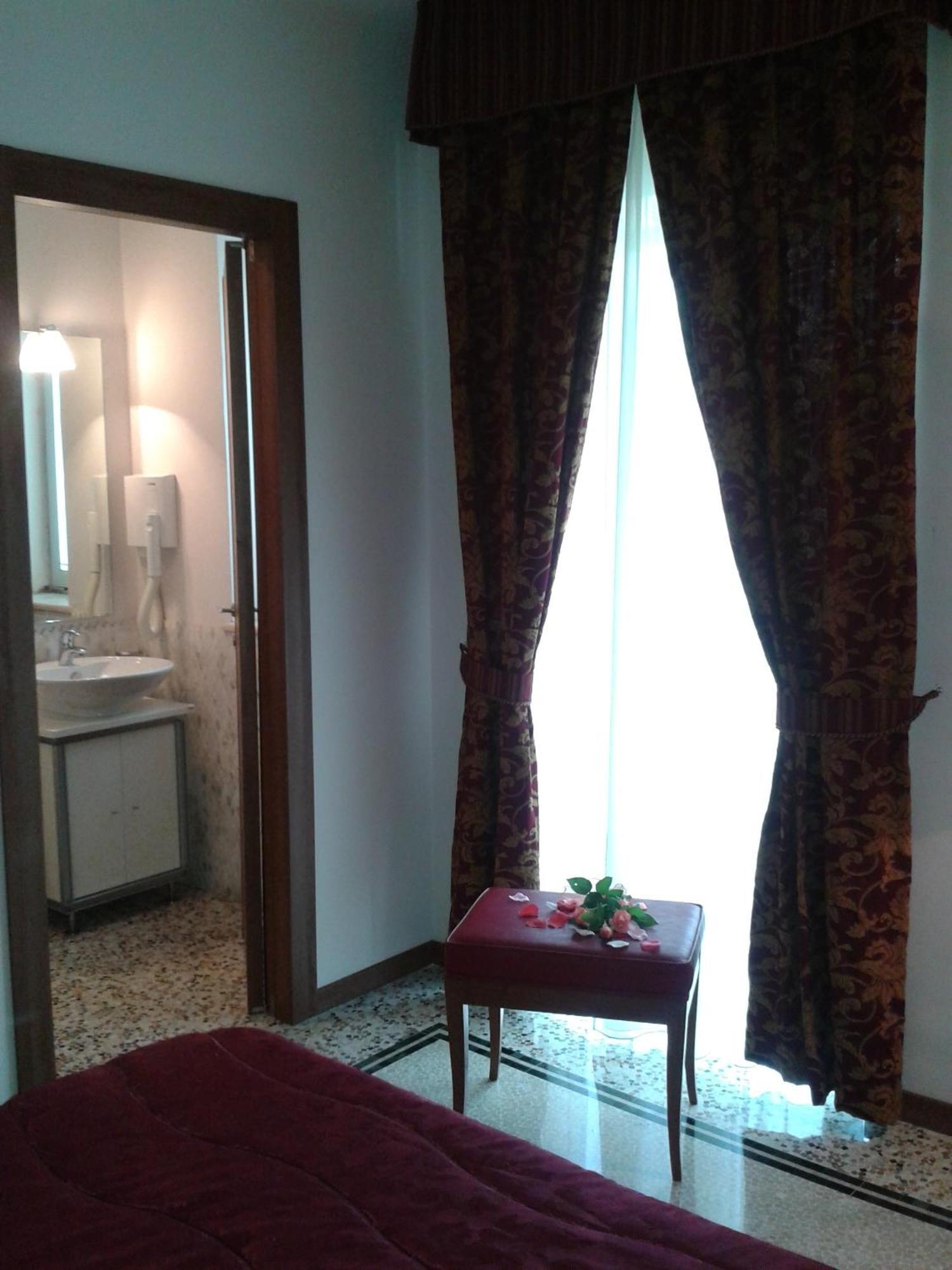 Hotel Nappo San Marzano sul Sarno 객실 사진